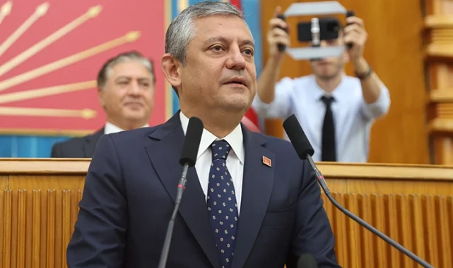 Özgür Özel: Yeni partimizi kuruyoruz, ana muhalefet yolumuza devam edeceğiz
