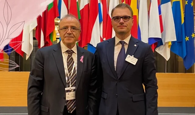 Prof. Dr. Vahit Özmen'e Avrupa Parlamentosu'nda uluslararası ödül