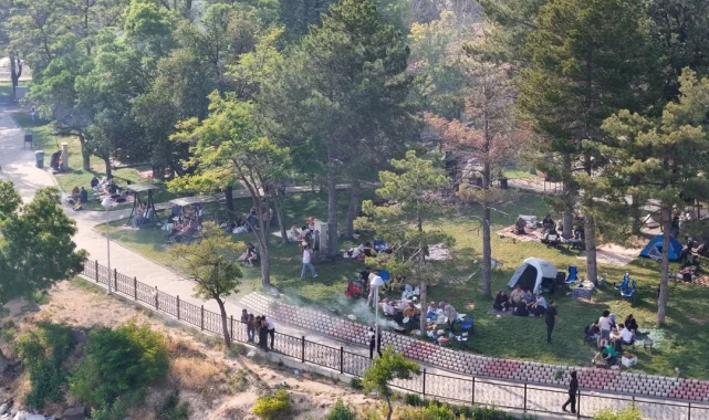 Sarımsaklı Barajı Mesire Alanı'na Kayserililerden tam not