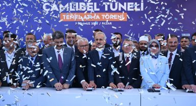 Sivas ile Tokat arasında kesintisiz ulaşım hedefi... Çamlıbel Tüneli'nin temeli atıldı