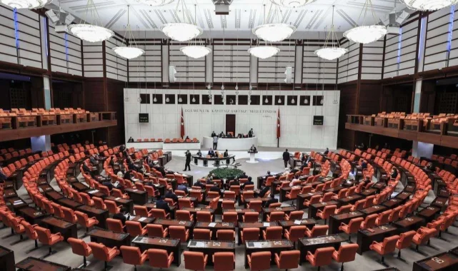 TBMM'deki sandalye dağılımı yeniden şekillendi... İşte son durum