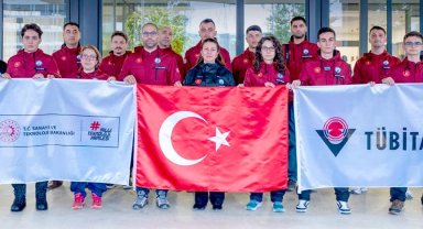 Türk bilim heyeti Arktik yolunda... İklim değişikliğini yerinde inceleyecekler