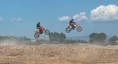 Türkiye Motokros Şampiyonası Balıkesir'i fethetti