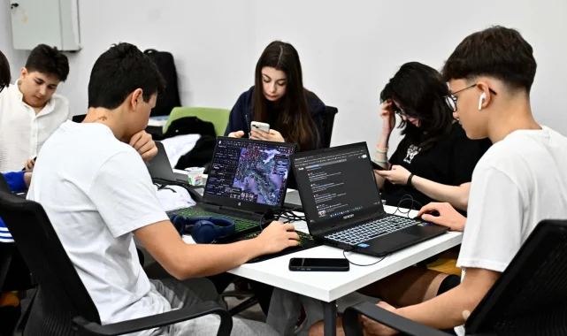Yapay zekayla marka oluşturacaklar
