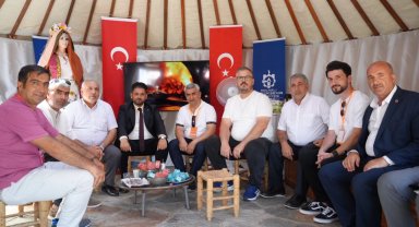 1071'in ruhu Ahlat'ta yeniden hayat buldu