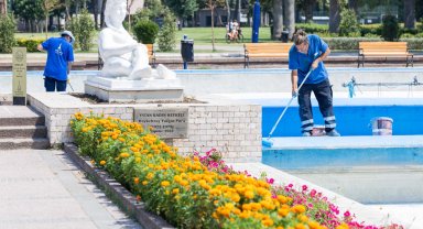 95. İzmir Enternasyonal Fuarı öncesi Kültürpark'ta hazırlıklar hız kazandı