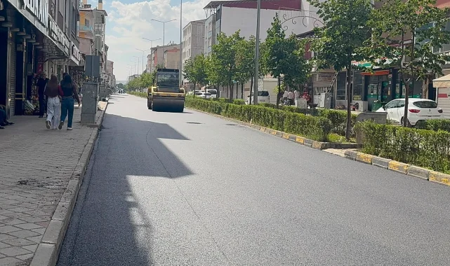 Ağrı Caddesi modern yüzüne kavuştu