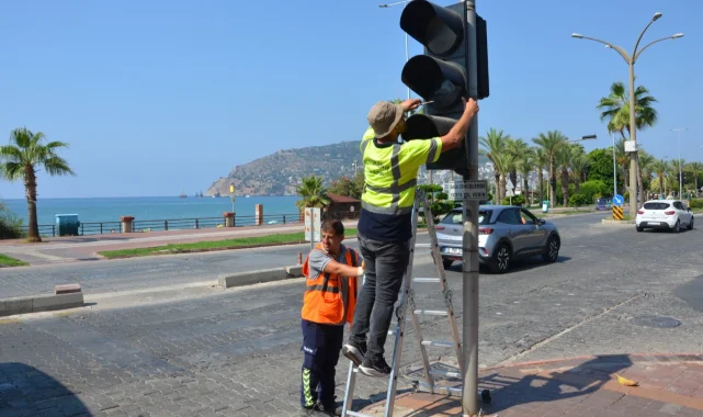 Alanya'da sinyalizasyonlara genel bakım
