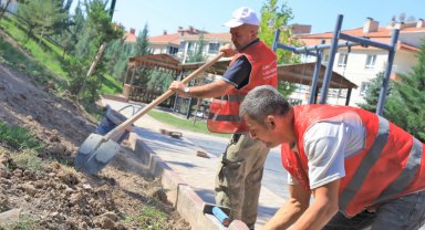 Ankara Keçiören'deki parklarda kapsamlı çalışma devam ediyor