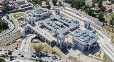 Ankara Ulus'ta dolmuşlar tek çatı altında topladı