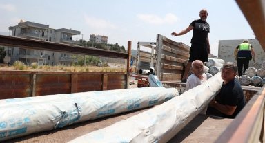 Antalya Büyükşehir zor gününde de vatandaşın yanında