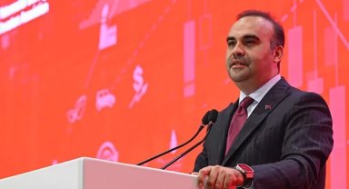 Bakan Kacır: Türkiye ekonomisi 24 çeyrektir büyüyor