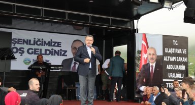 Başkan Genç, Honefter Yayla Şenliği'nde vatandaşlarla buluştu