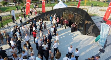 Bursa Nilüfer'de şehitlerin hatırası Şehitler Anıtı ve Nilüfer Şehitlik Parkı'nda yaşatılacak