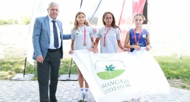 Bursa Osmangazi'de nefes kesen duatlon yarışları