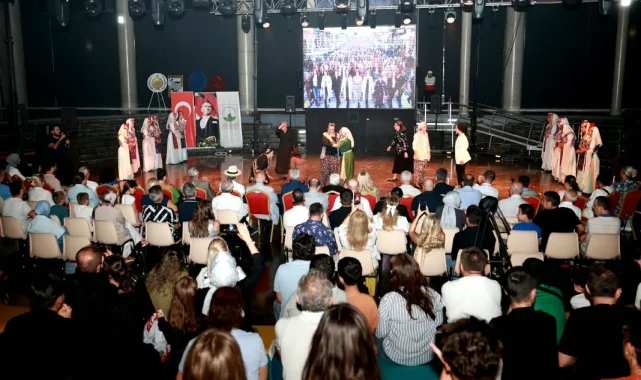 Büyük Zafer Bursa Osmangazi'de muhteşem gösteriyle anlatıldı