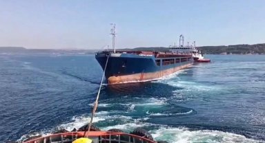 Çanakkale Boğazı'nda 142 metrelik gemi emniyete alındı