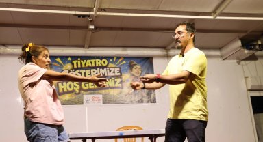 Çiğli'de Mahalle Tiyatro Günleri yüzlerce çocukla buluştu