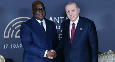 Cumhurbaşkanı Erdoğan Kongolu mevkidaşı ile telefonla görüştü