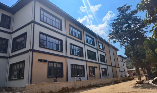 Gemlik'te 500 kişilik öğrenci yurdunda sona doğru