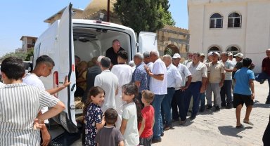 Hatay Büyükşehir'den vatandaşlara 100 ton kavun