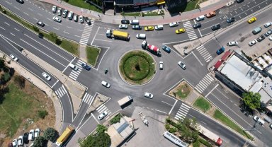 İBB İstanbul'un yollarını yenilemeye devam ediyor