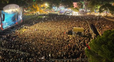 İEF'de Çim Konserleri rüzgarı esecek