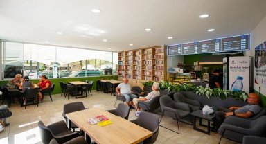 İstanbul Maltepe'de Emekli Dayanışma Evi ilgi görüyor