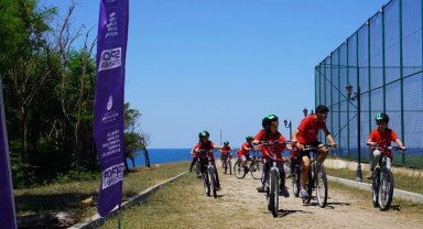 İstanbul'da 8 bin çocuk doğa ve sporla buluştu