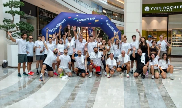 İzmir'de 50 dereceye ulaşan sıcaklar koşu rotasını değiştirdi