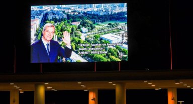 İzmir'de merhum Piriştina'nın sözü artık LED ekranda yaşatılacak