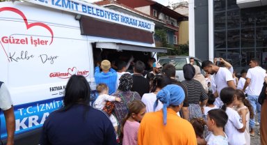 İzmit Belediyesi, umre yolcularını yalnız bırakmadı