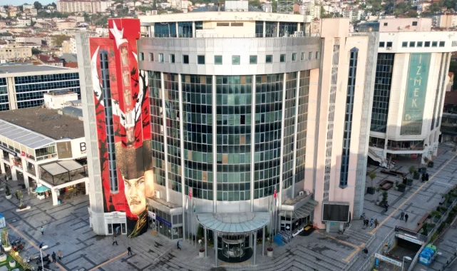 İzmit Belediyesi'nden Ruhsat Müdürlüğü iddialarına açıklama