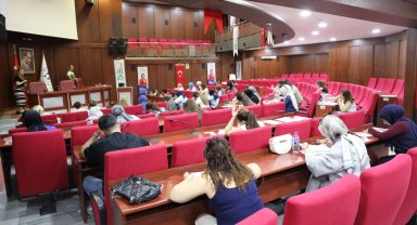 İzmit Belediyesi'nin öğretmen sınavına adaylardan övgü