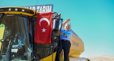 Kayseri Büyükşehir'in tohum desteği hasatta yüz güldürdü