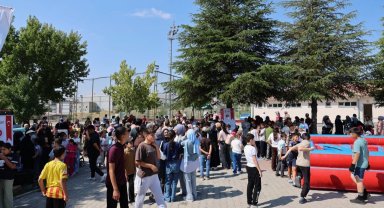 Kayseri Büyükşehir'in yaz Kur'an Kursu'na anlamlı final