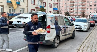 Kayseri Kocasinan'da gönüller 'kap kap' yemekle kazanılıyor