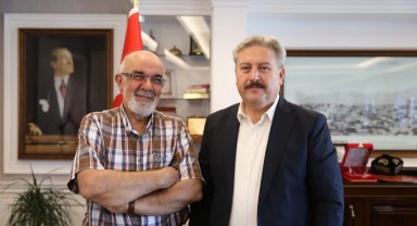 Kayseri Melikgazi Belediyesi'nden öğrencilere kırtasiye desteği