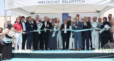 Kayseri Melikgazi'de Hayrat Camii faaliyete açıldı