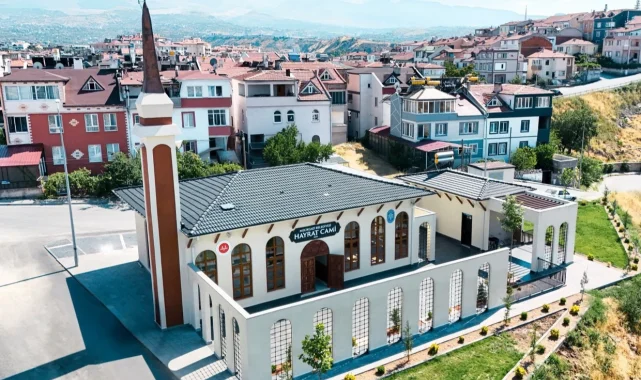 Kayseri Melikgazi'de Hayrat Camii ibadete açılıyor