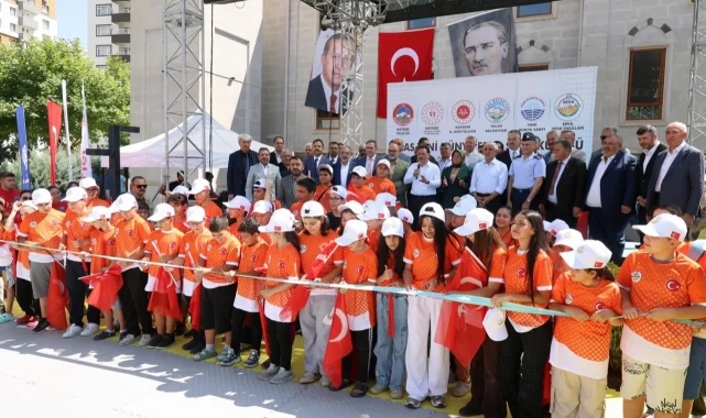 Kayseri Talas Yeni Dünya ERVA Spor Okulu açıldı