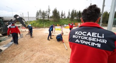Kocaeli Büyükşehir'in sahadaki güçlü imzası: A Takımı