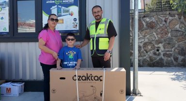 Kocaeli Çayırova'da atıklar hediyeye dönüşüyor