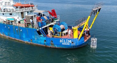 Kocaeli'de İzmit Körfezi'nin nabzı bilimle ölçülüyor