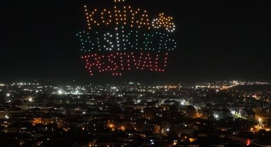 Konya Taş Bina'da festivale özel video mapping ve drone gösterisi büyüledi