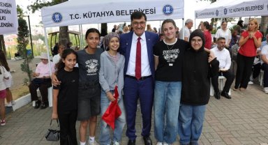 Kütahya'da Geleneksel Müderris Mahallesi Şenliği coşkusu