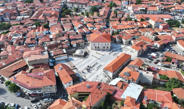 Manisa Kula'nın tarihi merkezine yeni meydan