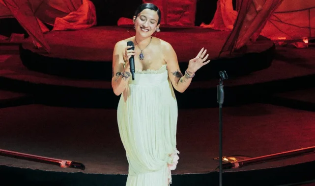 Melike Şahin'den Harbiye'de unutulmaz gece