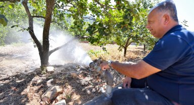 Mersin'de Takanlı'ya sulama borusu desteği