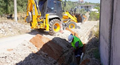 Muğla Akyol'daki kireçli su çilesi sona eriyor